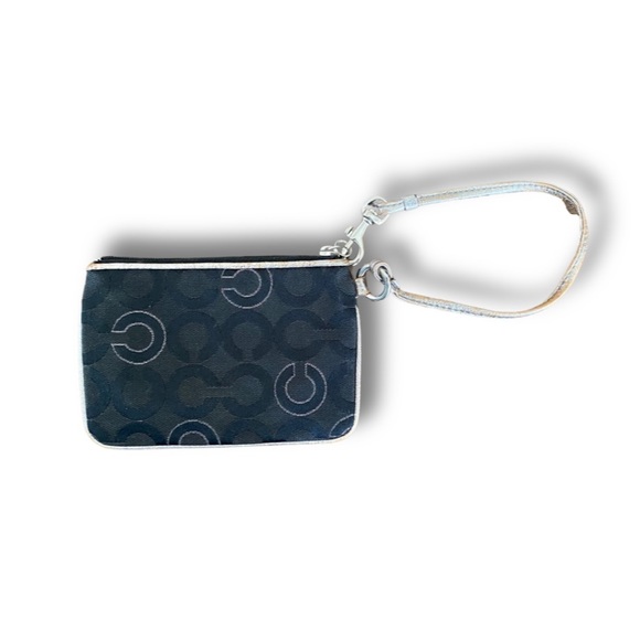Coach wristlet - Picture 3 of 3